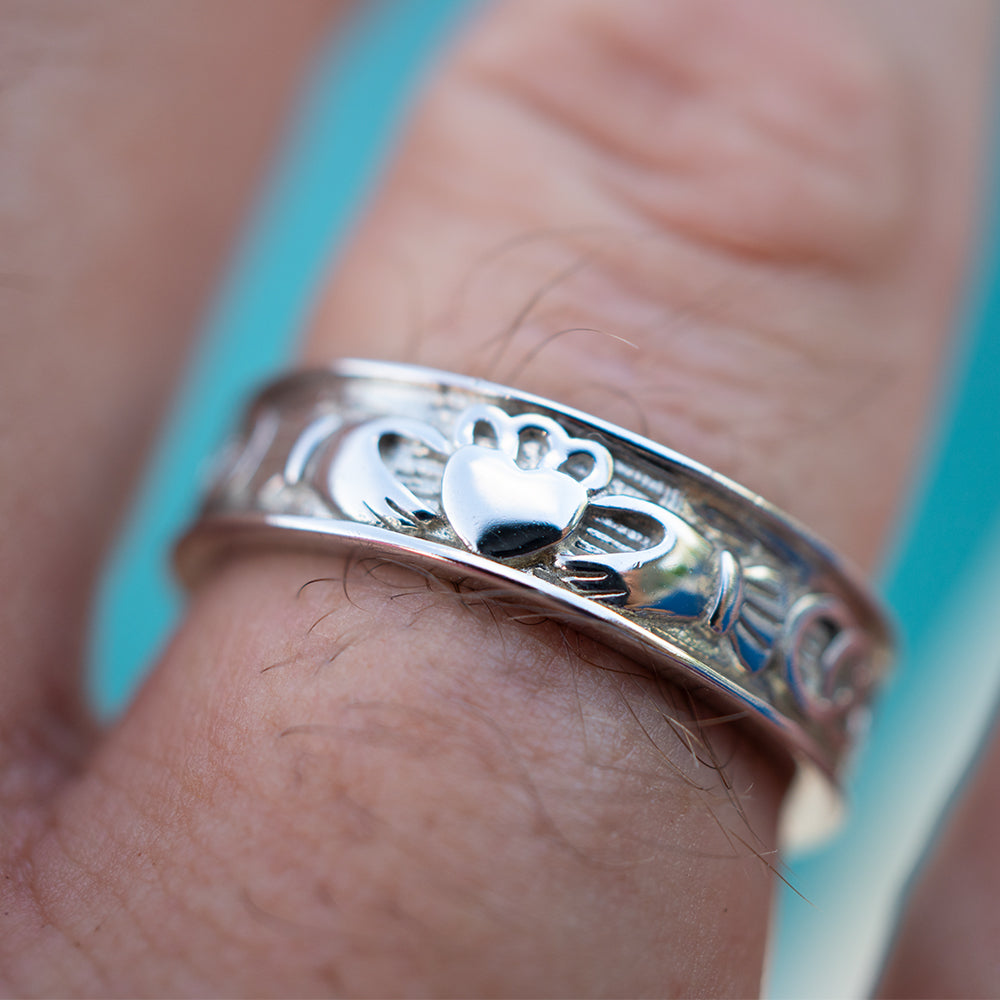 Claddagh Promise™ 18K White Gold Men's Ring