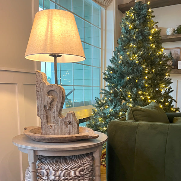 Distressed Chunky Corbel Vintage Table Lamp