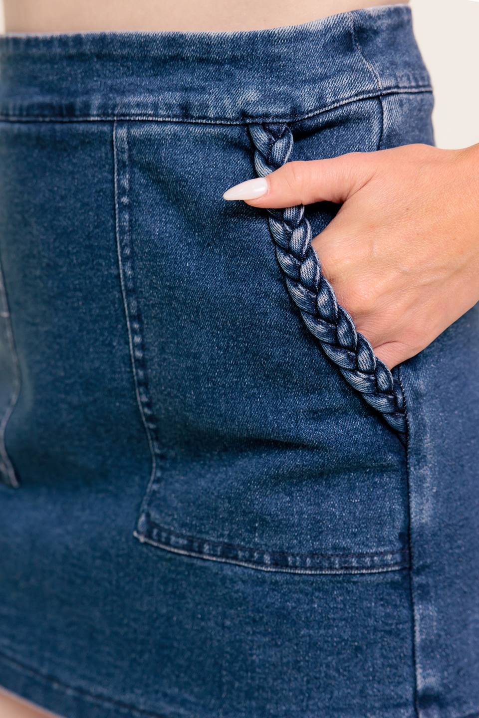 MOONLIGHT EMBRACE MEDIUM INDIGO DENIM SKORT
