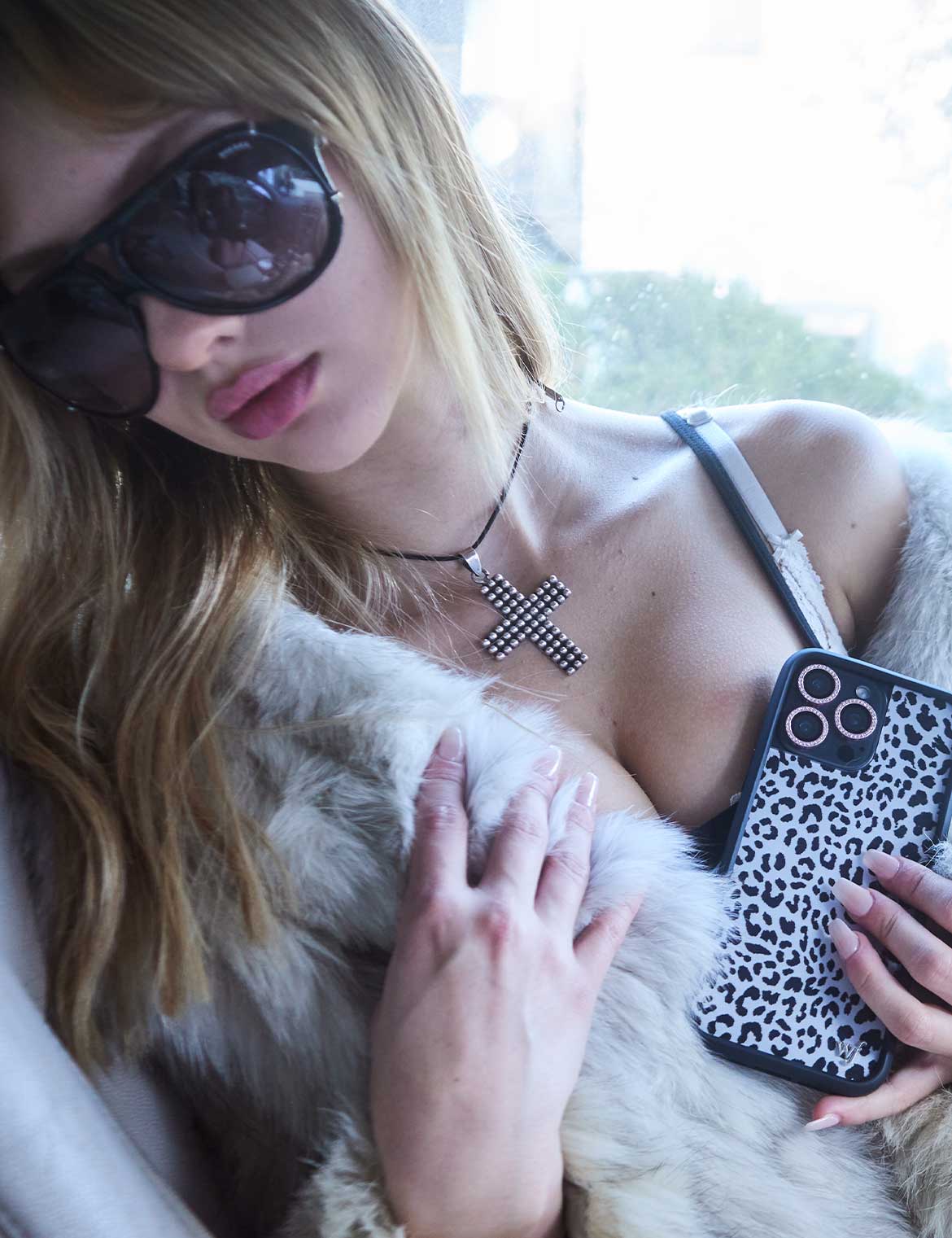 Meow | Snow iPhone Case