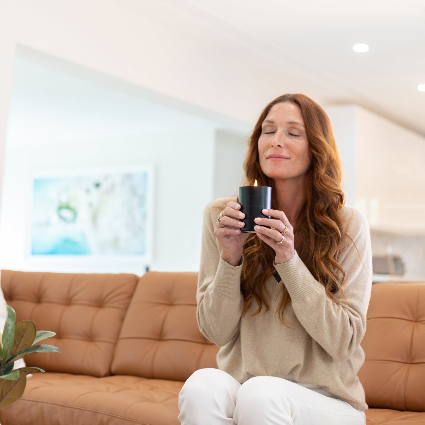 Mystify Single-Wick Candle