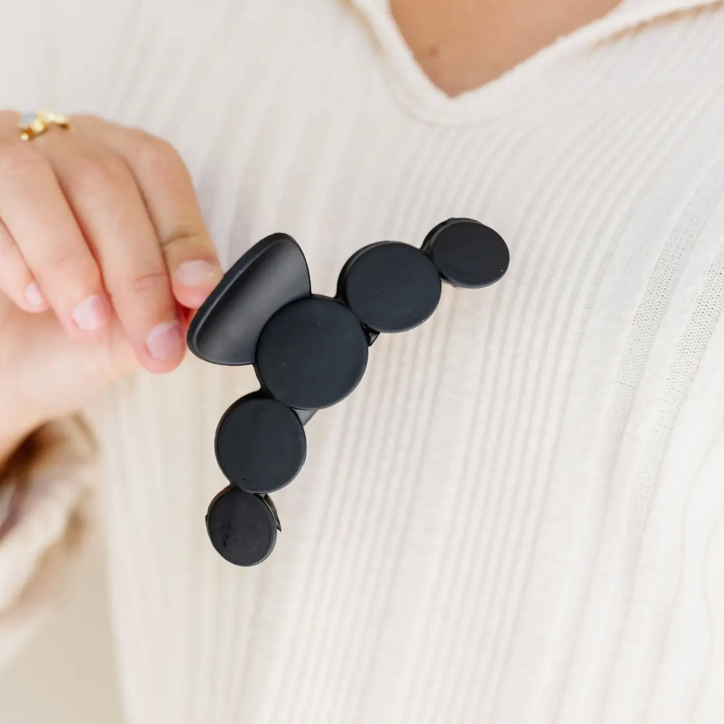 Black Circles Claw Clip