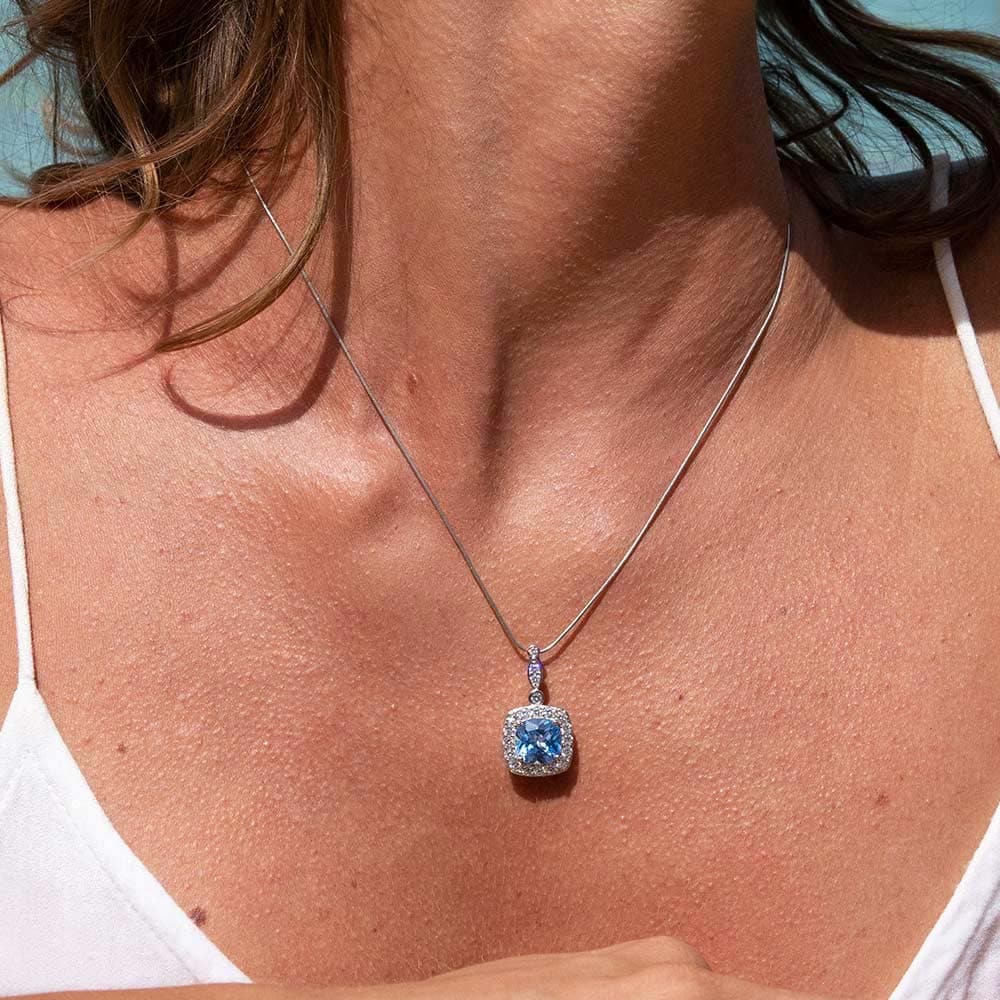 Winter Diamond™ Pendant — 18K White Gold | Cushion Blue Topaz