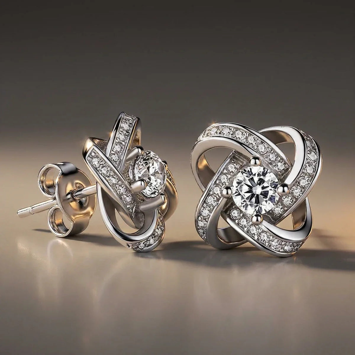 Celtic Knot™ Earrings — 18K White Gold | Diamond