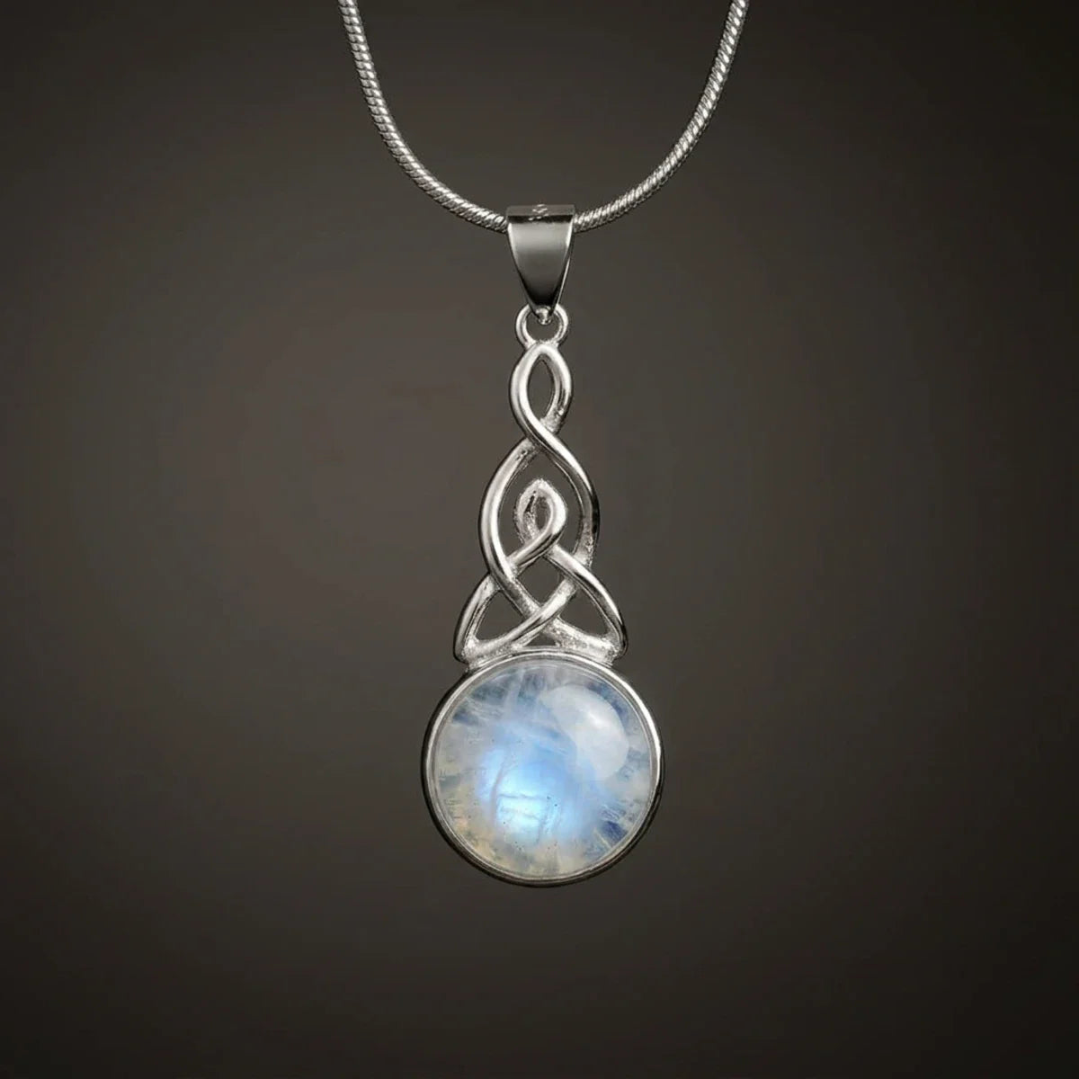 Celtic Mother™ Pendant — 18K White Gold | Moonstone