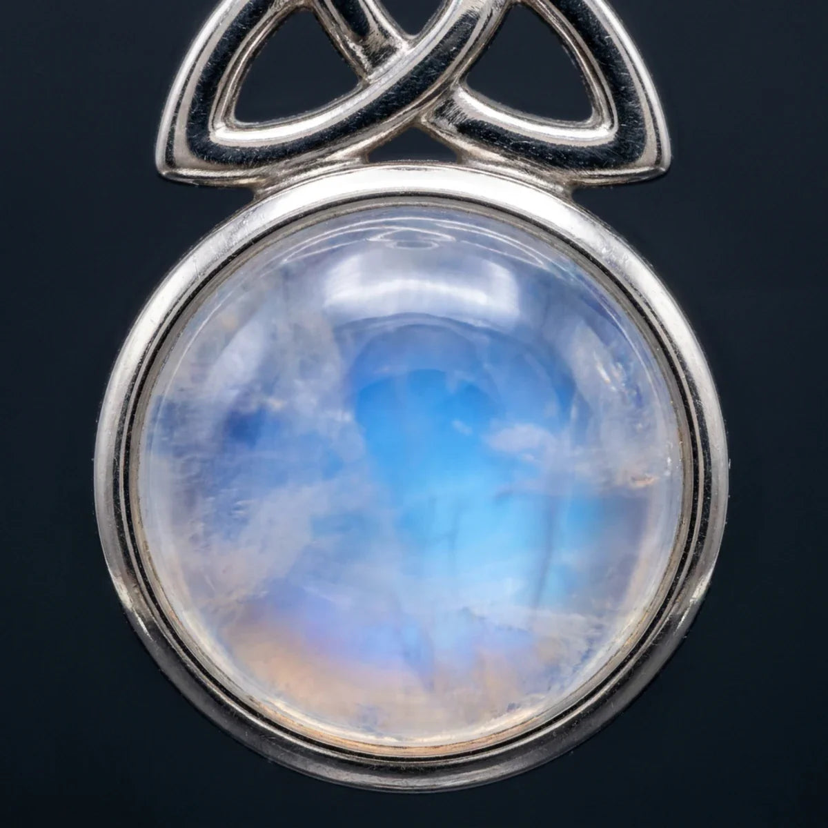 Celtic Mother™ Pendant — 18K White Gold | Moonstone