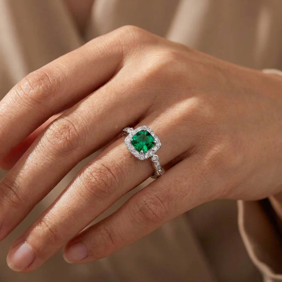 Enchanted Emerald™ Ring — 18K White Gold | Diamond Accent