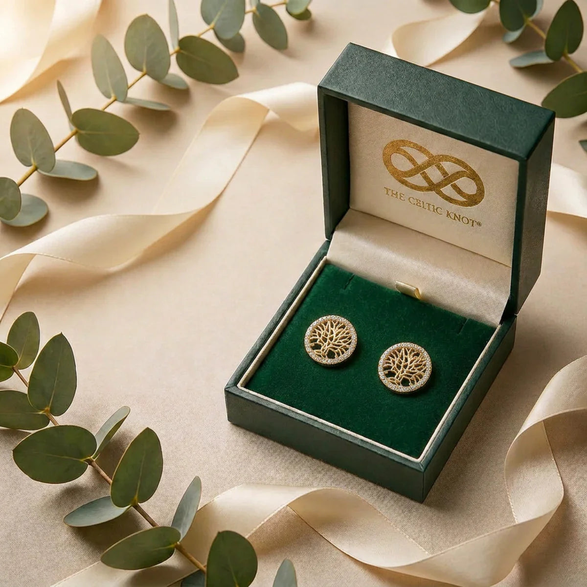 Tree of Life™ Earrings — 18K Yellow Gold | Diamond