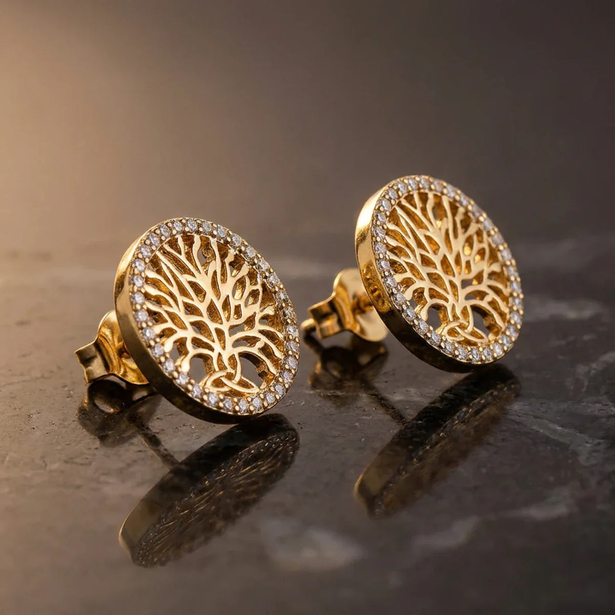 Tree of Life™ Earrings — 18K Yellow Gold | Diamond