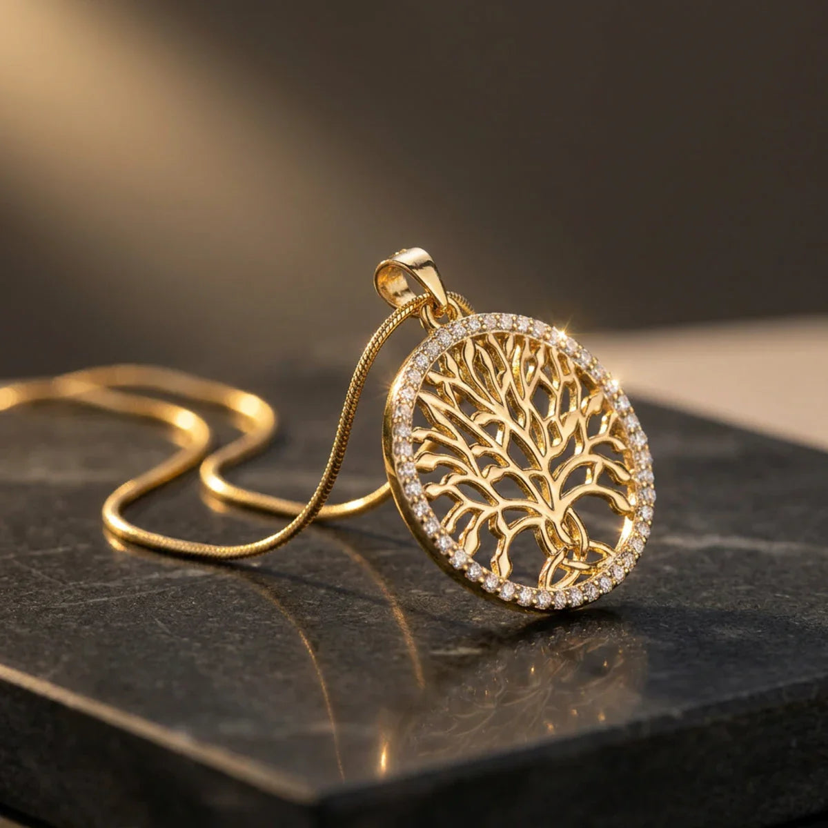 Tree of Life™ Pendant — 18K Yellow Gold | Diamond