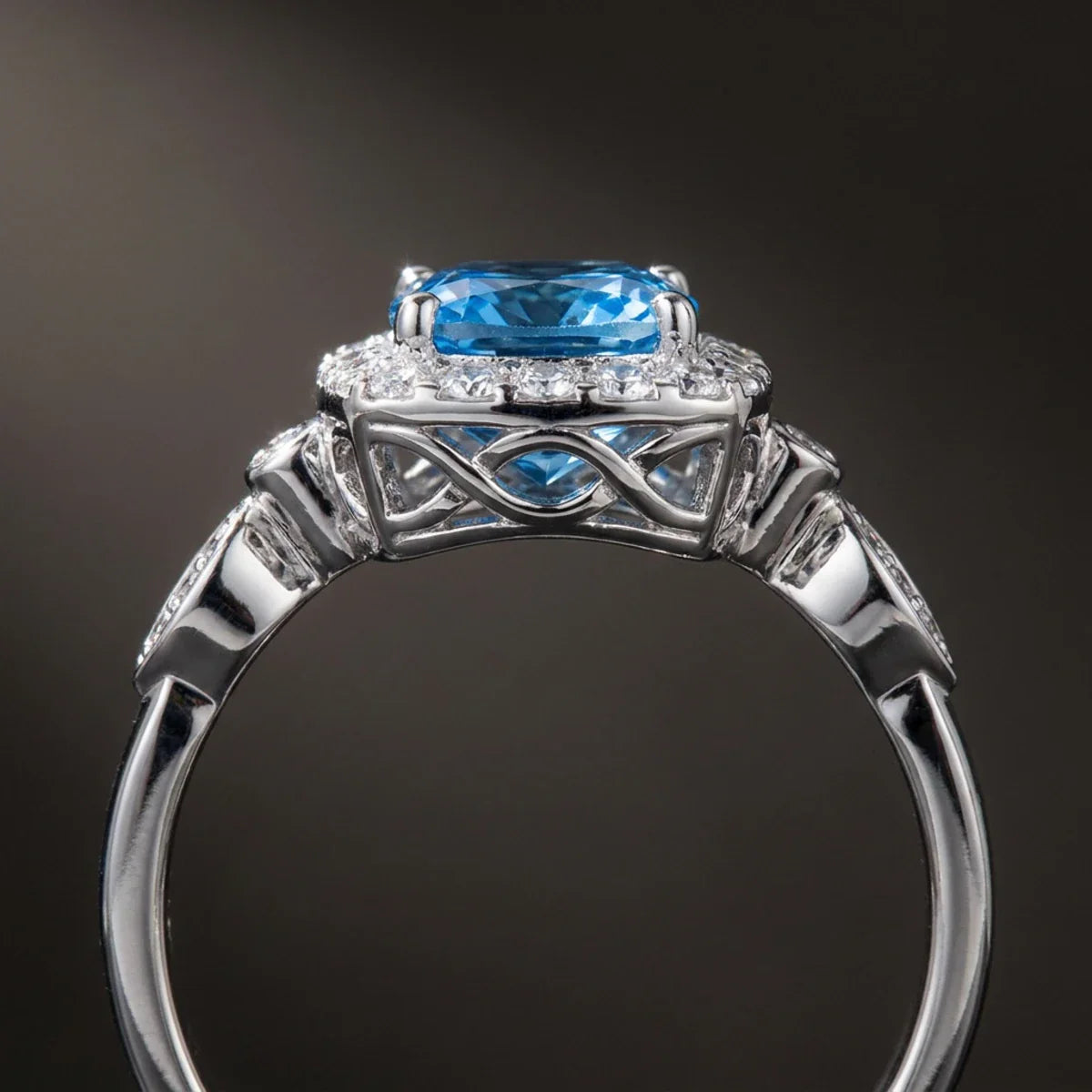 Winter Diamond™ Ring — 18K White Gold | Cushion Blue Topaz