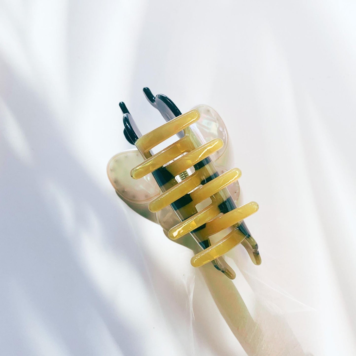 Velvet Claws Cute Bee Hair Clip