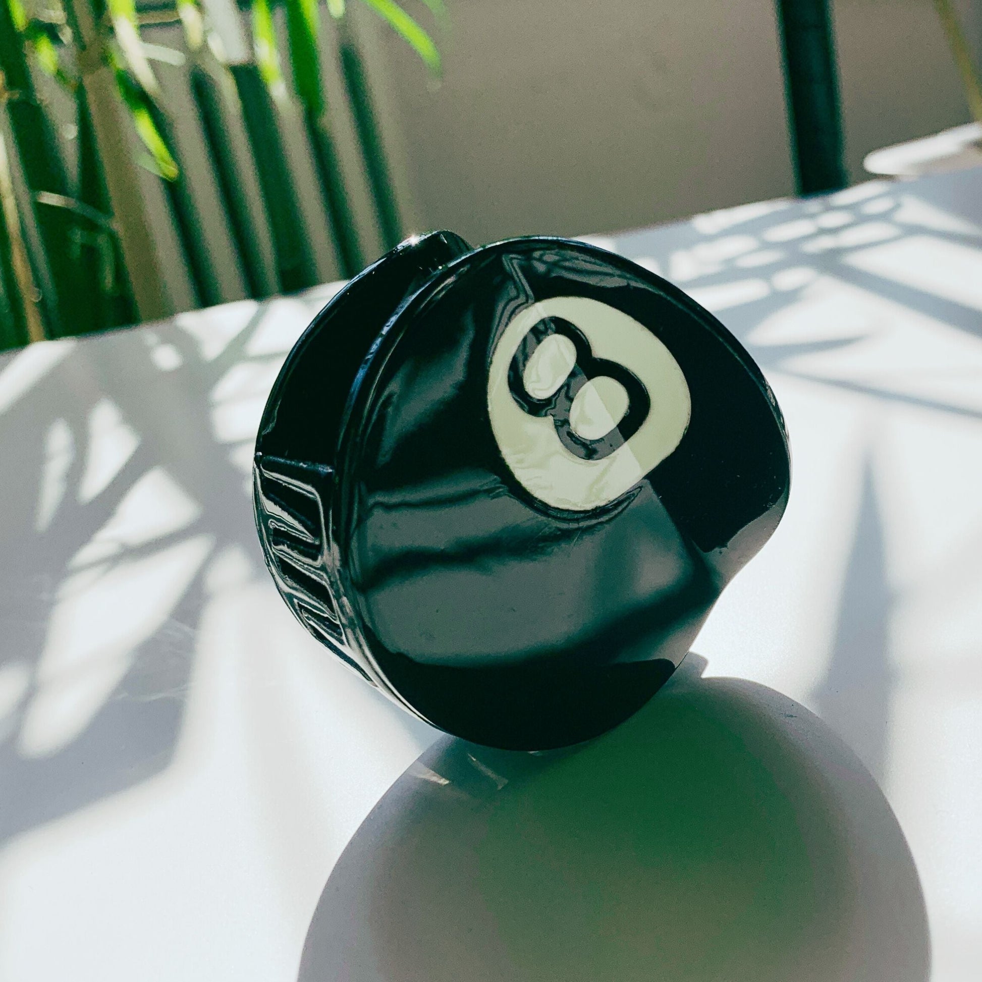 Velvet Claws Eight Ball Hair Claw