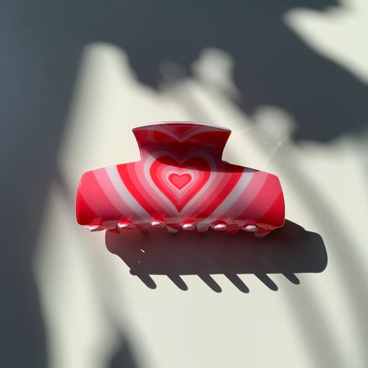 Velvet Claws Hair Clip | The Foxy in True Love Red Hair Claw