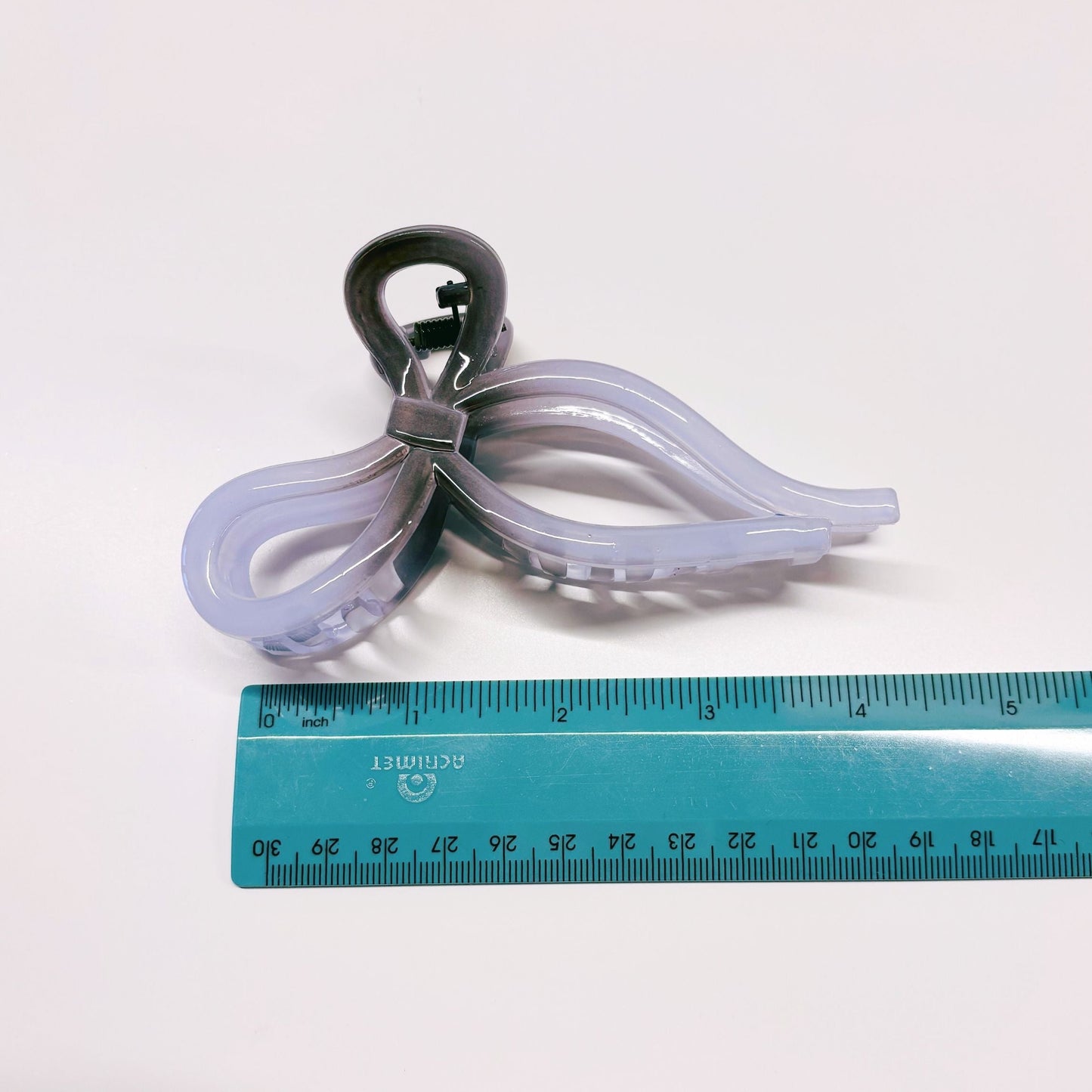 Velvet Claws Mini Coquette Bow in Violet Ombre Hair Clip