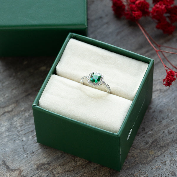 Enchanted Emerald™ 18K White Gold Ring
