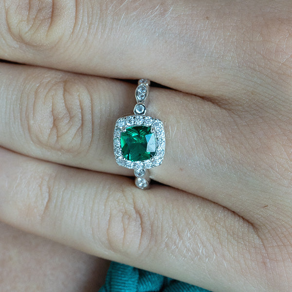 Enchanted Emerald™ Ring — 18K White Gold | Diamond Accent