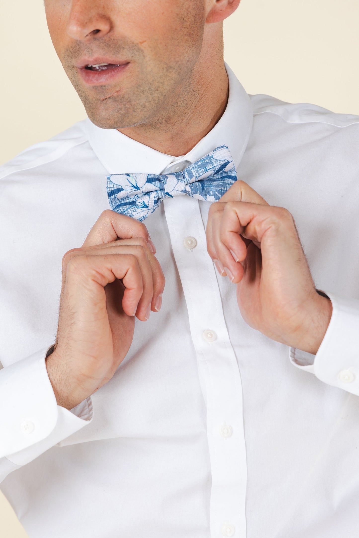 The Gilded Lily | Crosshatch Lilies Bow Tie